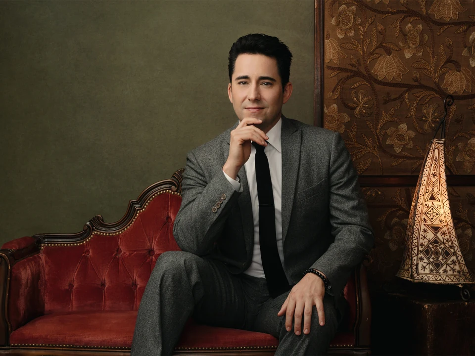 John Lloyd Young: What to expect - 1