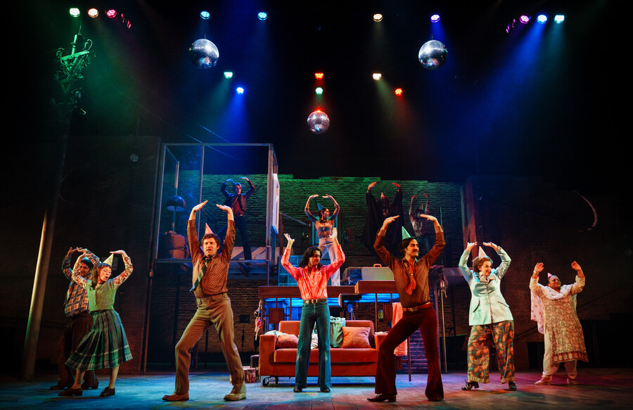 The Buddha of Suburbia: What to expect - 2