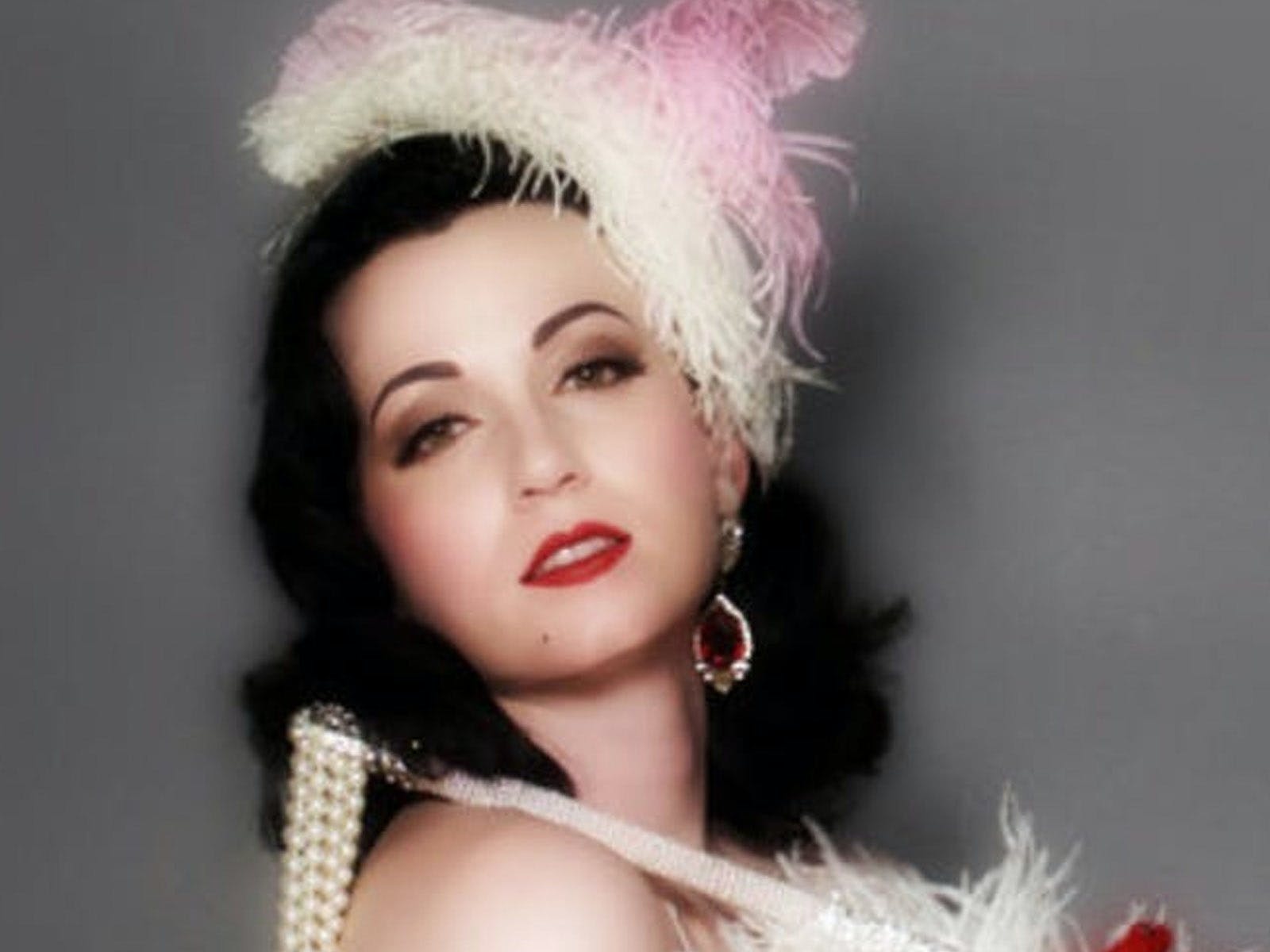 The Comedy Cabaret: What to expect - 1