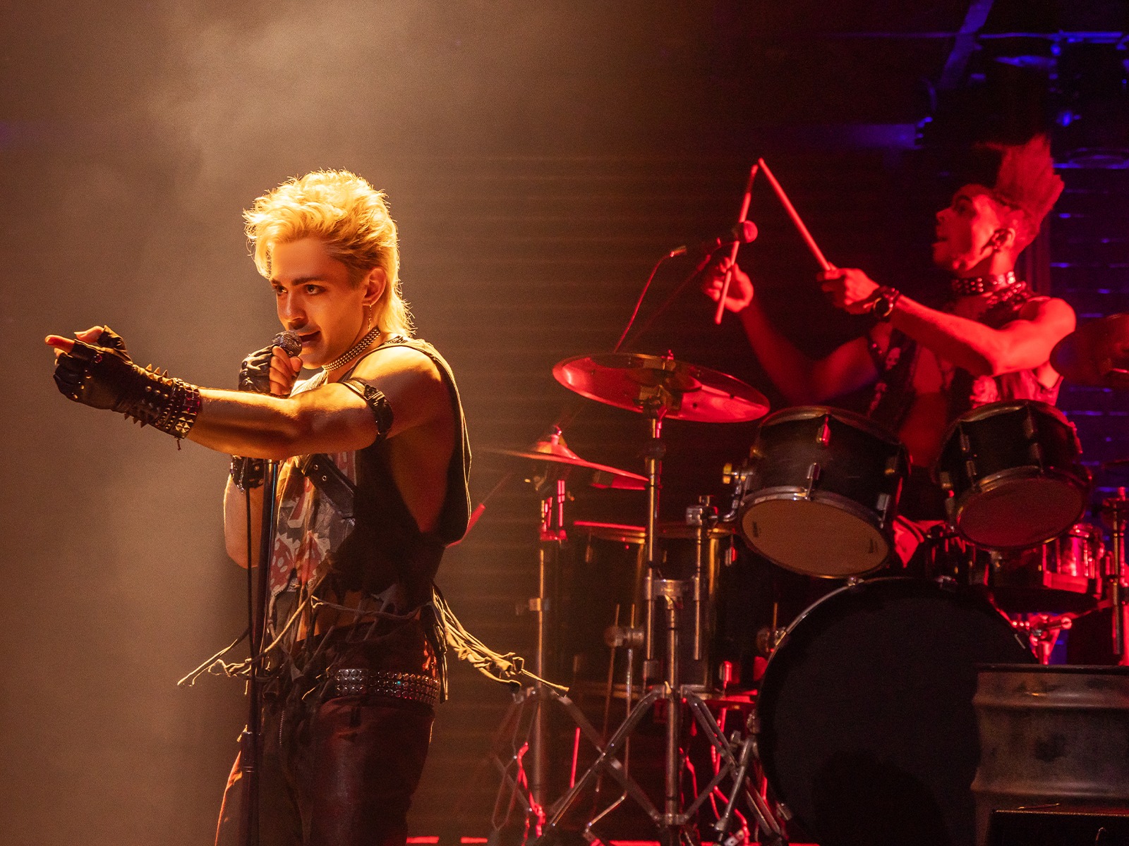The Lost Boys: What to expect - 5