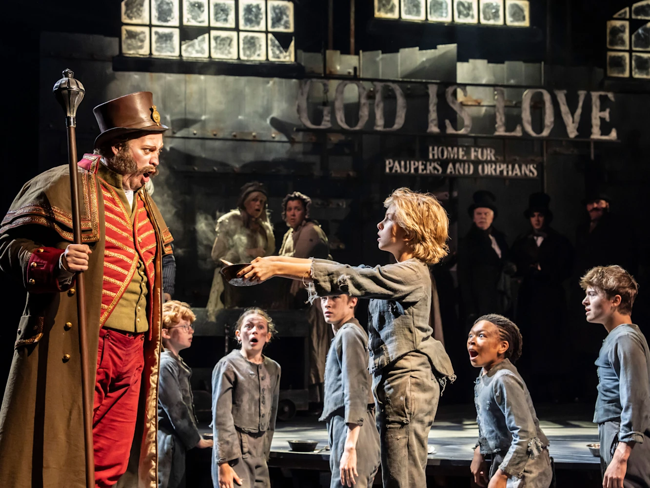 Oliver!: What to expect - 1