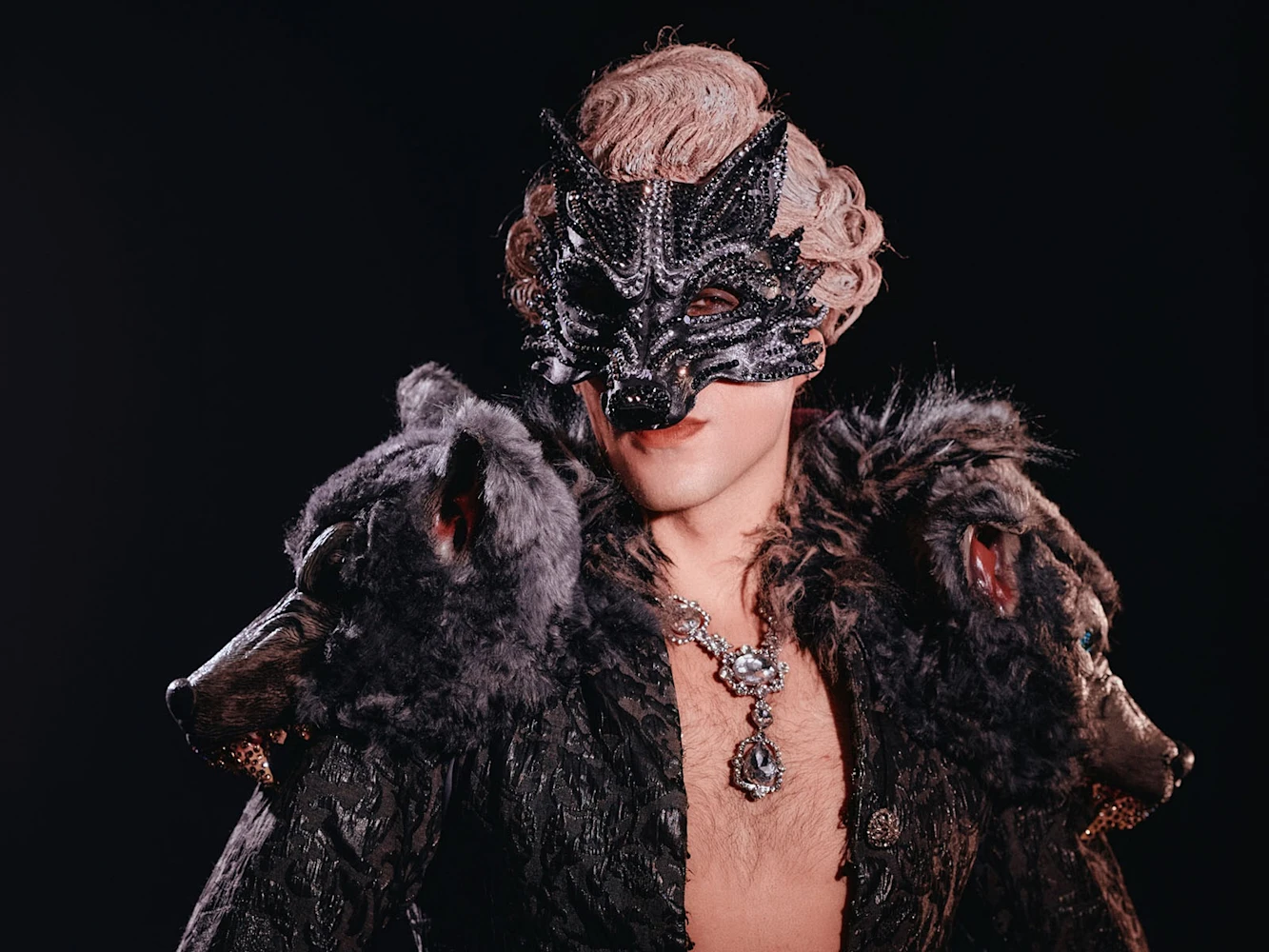 Petite Rouge by Company XIV: What to expect - 4