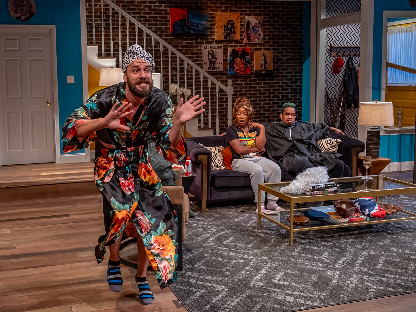 Monumental Travesties: What to expect - 4