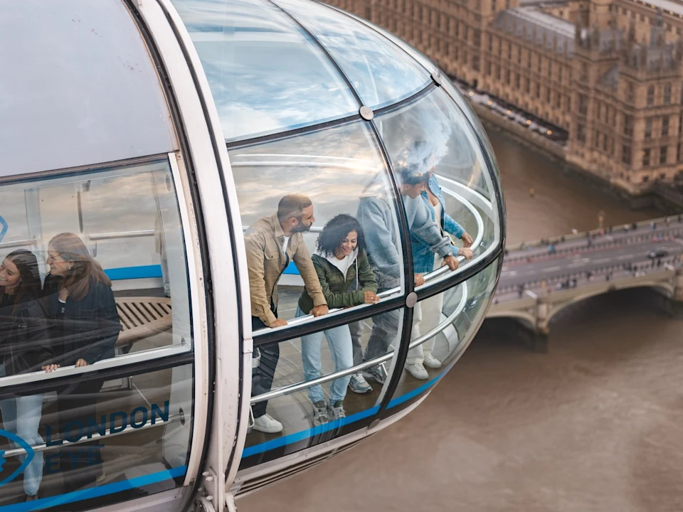 London Eye Fast Track Experience: What to expect - 1
