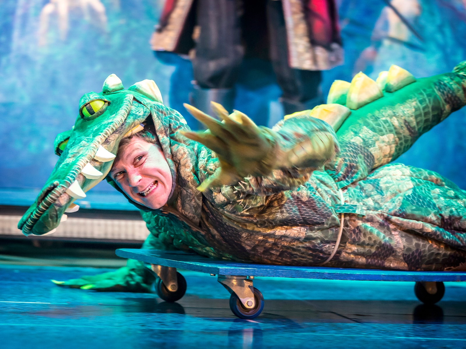 Peter Pan Goes Wrong: What to expect - 1