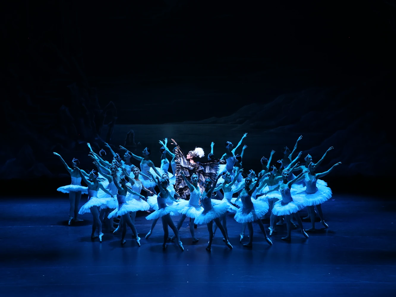 Swan Lake by The State Ballet of Georgia: What to expect - 2