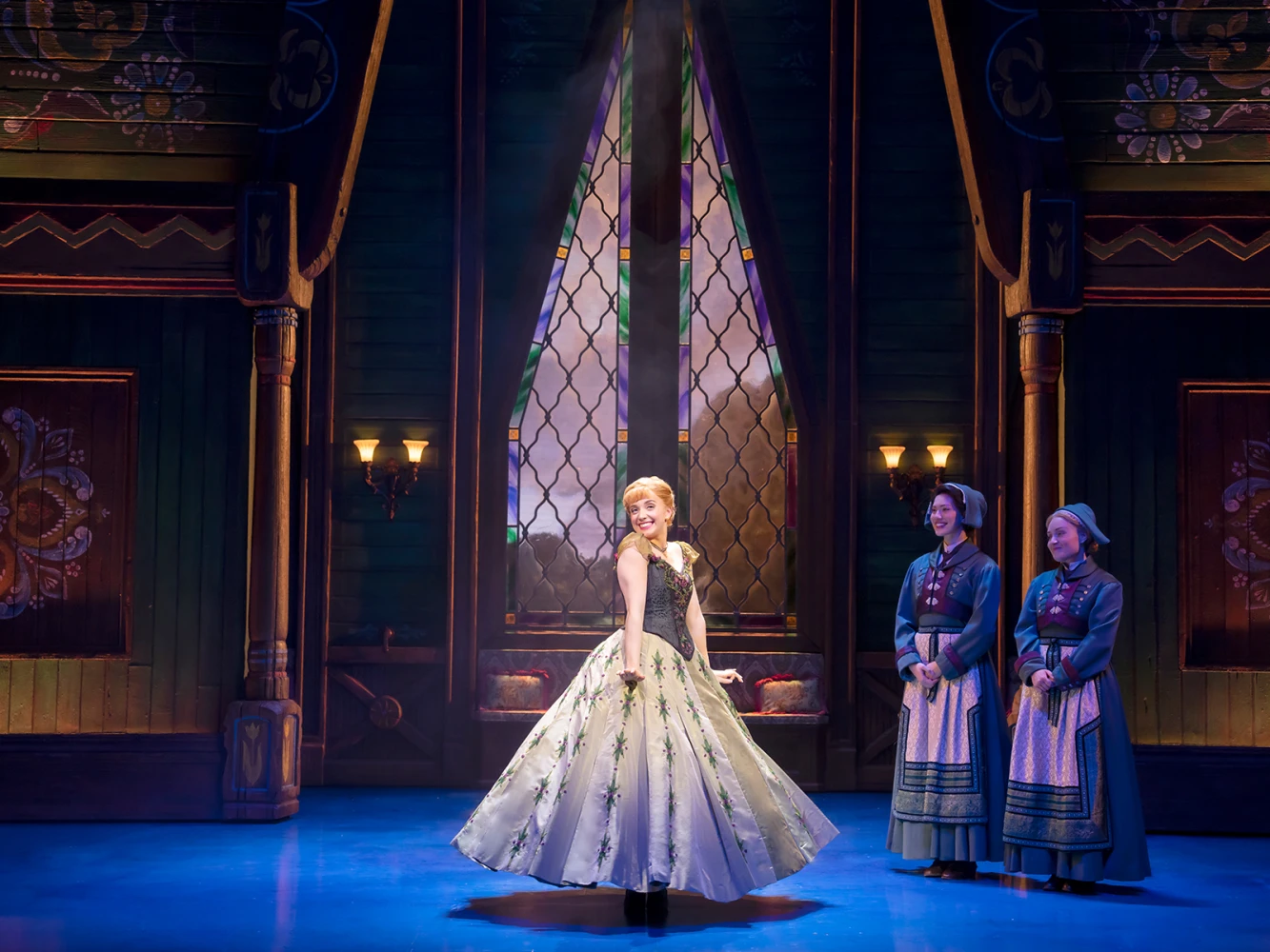 Frozen the Musical: What to expect - 4