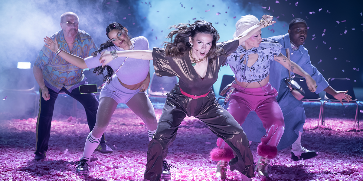Much Ado About Nothing,' starring Tom Hiddleston and Hayley Atwell, completes Broadway cast | New York Theatre Guide