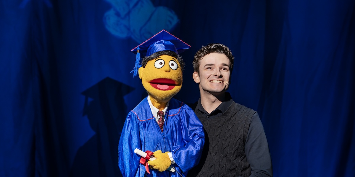 Avenue Q - LT - 1200