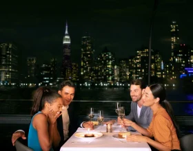 Bateaux New York Premier Dinner Cruise: What to expect - 4