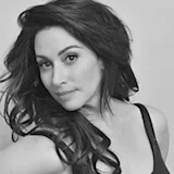 Lesli Margherita
