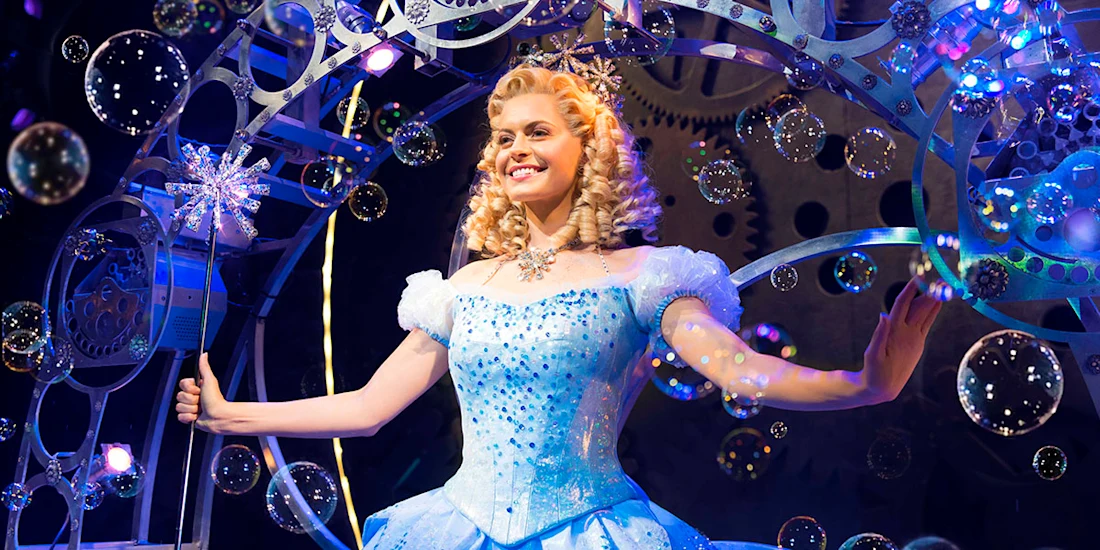 Photo credit: Sophie Evans as Glinda (Photo by Matt Crockett)