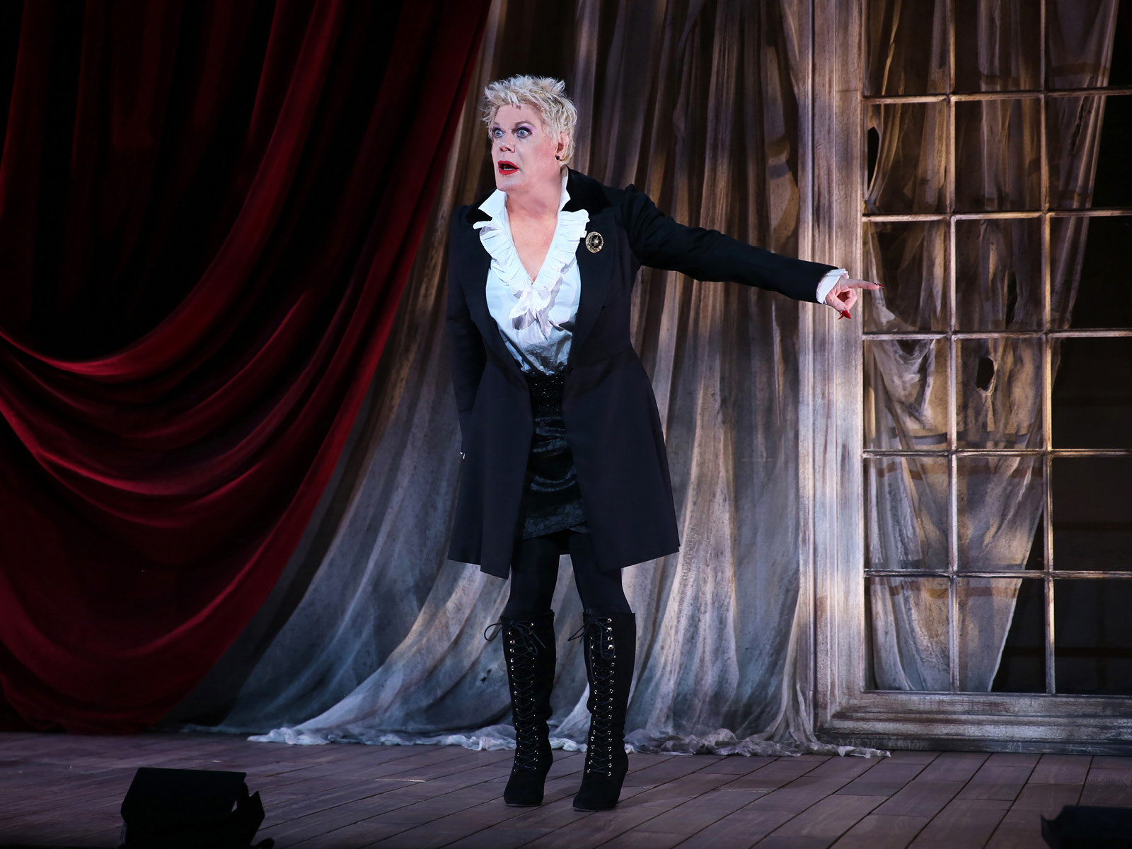 Eddie Izzard - Great Expectations: What to expect - 2