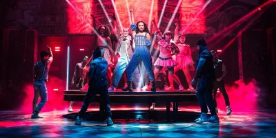  Juliet' Broadway Review: Max Martin's Musical Aims For The Balcony