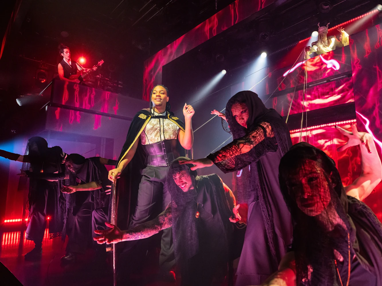 Blood/Love: What to expect - 6