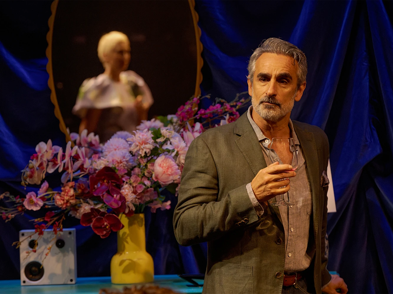 THE SOCIAL LADDER : What to expect - 5