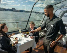 Bateaux New York Premier Lunch Cruise: What to expect - 3