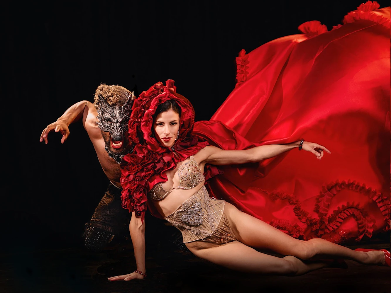 Petite Rouge by Company XIV: What to expect - 1