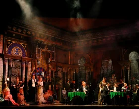 Opera Australia presents La Traviata: What to expect - 4