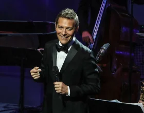 Michael Feinstein - Because of You: My Tribute to Tony Bennett featuring The Carnegie Hall Big Band: What to expect - 1