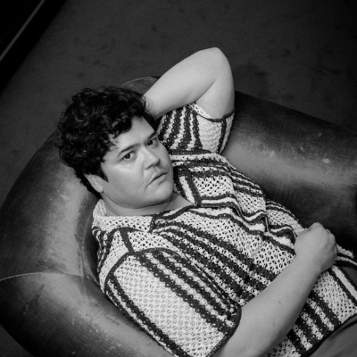 Harvey Guillén On Stage