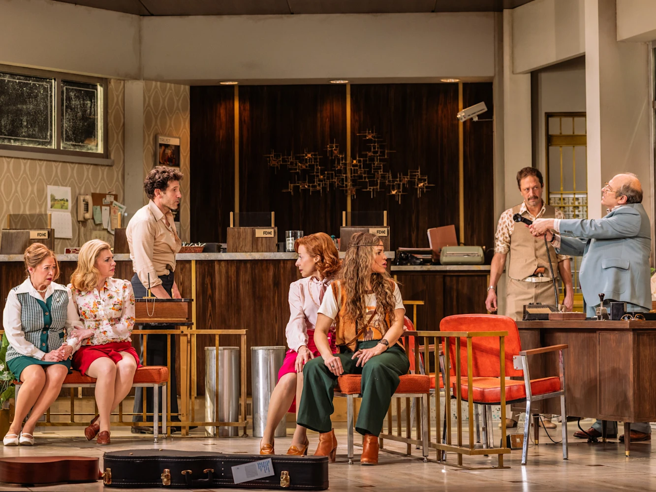 Dog Day Afternoon: What to expect - 10