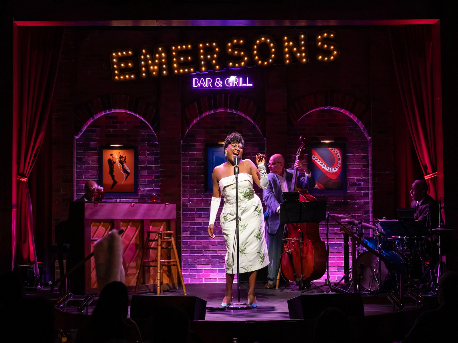 Lady Day at Emerson's Bar and Grill: What to expect - 4