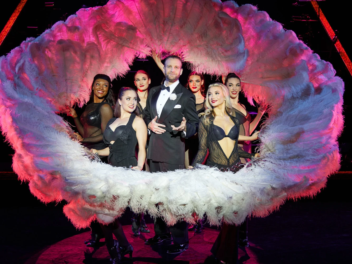 Chicago the Musical at the State Theatre New Jersey: What to expect - 3