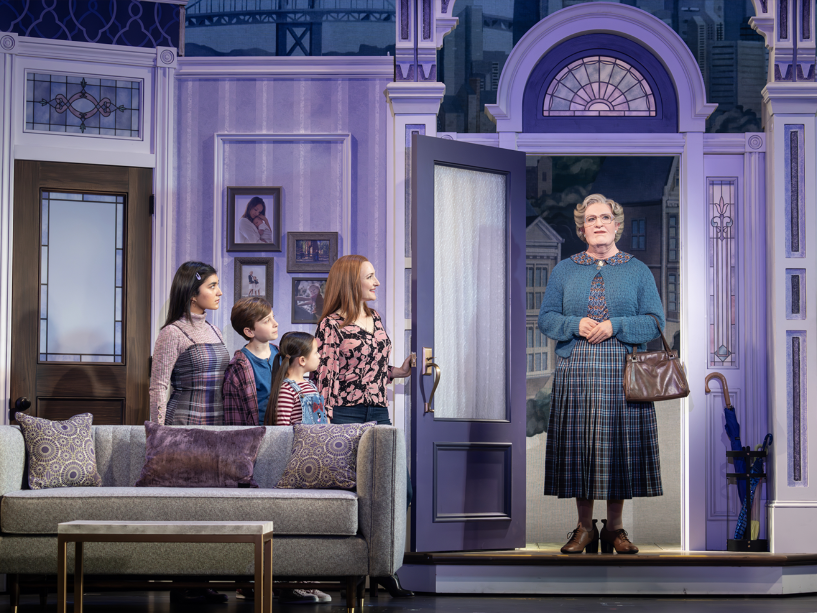 Mrs. Doubtfire: What to expect - 3