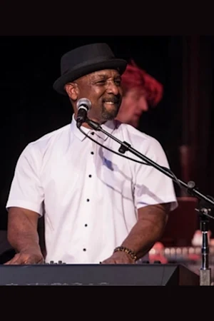 UNCLE LOS MUSIC tickets