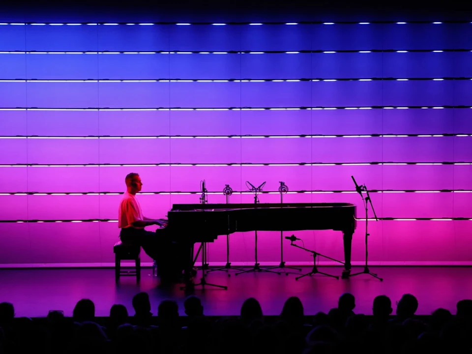 Radiohead for Solo Piano: Live AV Set: What to expect - 2