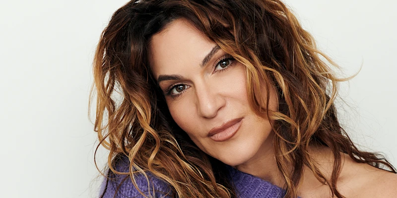 Shoshana Bean