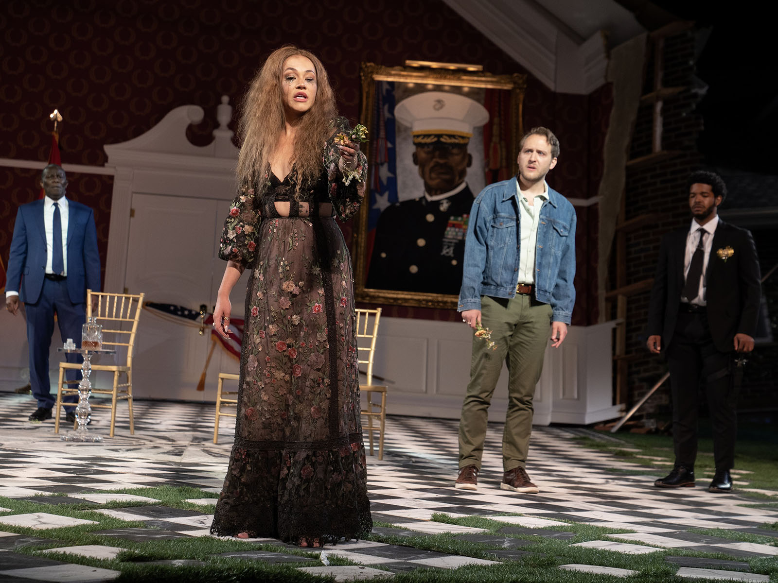 Hamlet - ASL Interpretation - Free Shakespeare in the Park: What to expect - 3