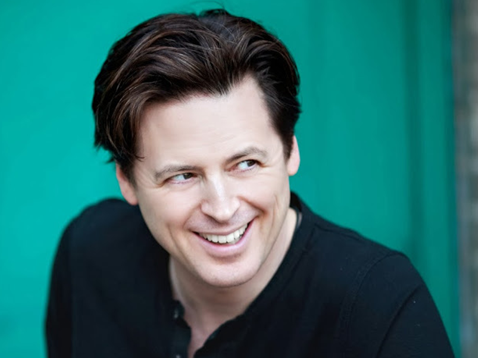 Uptown Showdown Comedy Debate: Humans vs. AI on Oct 12th: What to expect - 1