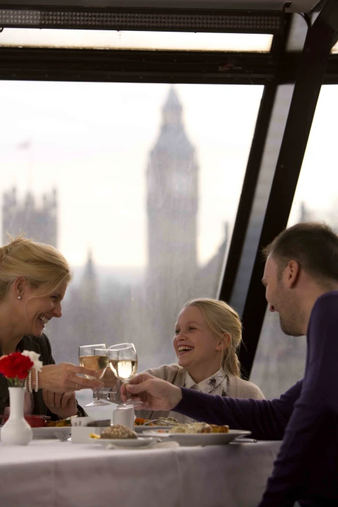 City Cruises - Lunch Cruise on the River Thames : What to expect - 2