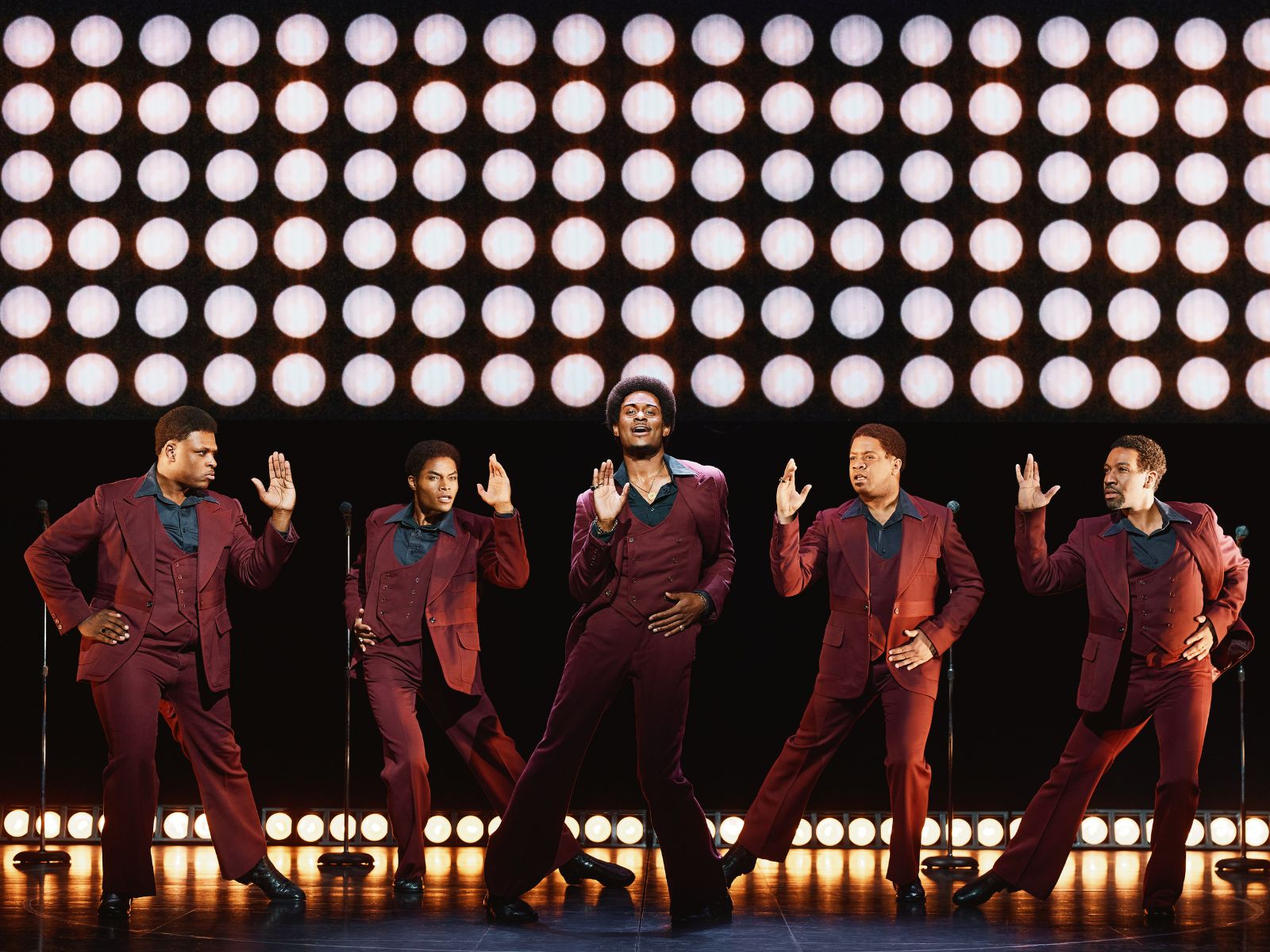 Ain't Too Proud: The Life and Times of the Temptations: What to expect - 1