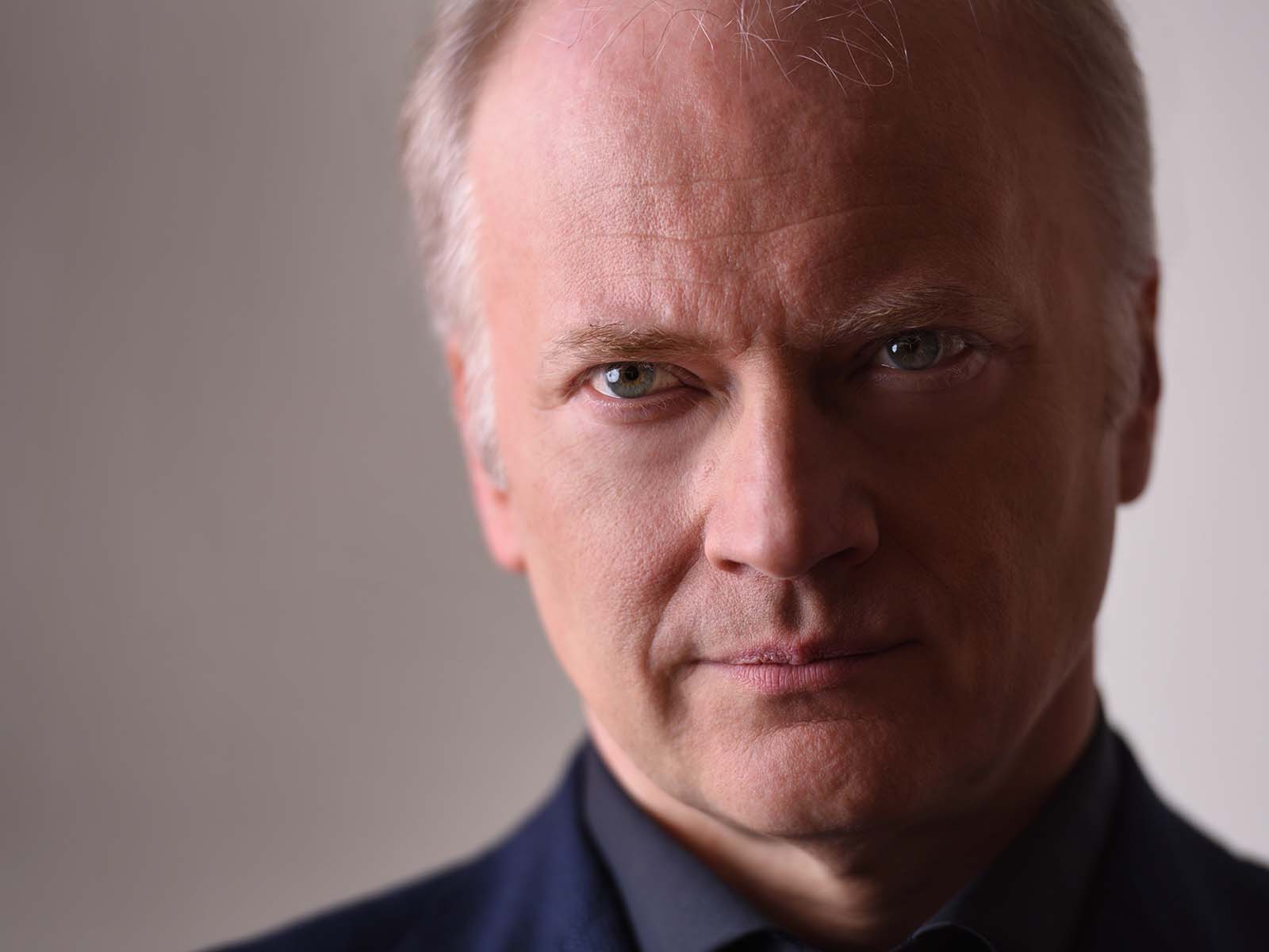 Season Opening Gala Concert: Noseda conducts Carlos Simon & Pictures at an Exhibition: What to expect - 2