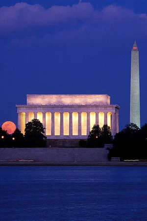 Monuments at Nite Bike Tour tickets