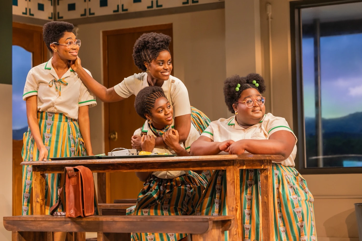School Girls; Or, The African Mean Girls Play: What to expect - 3