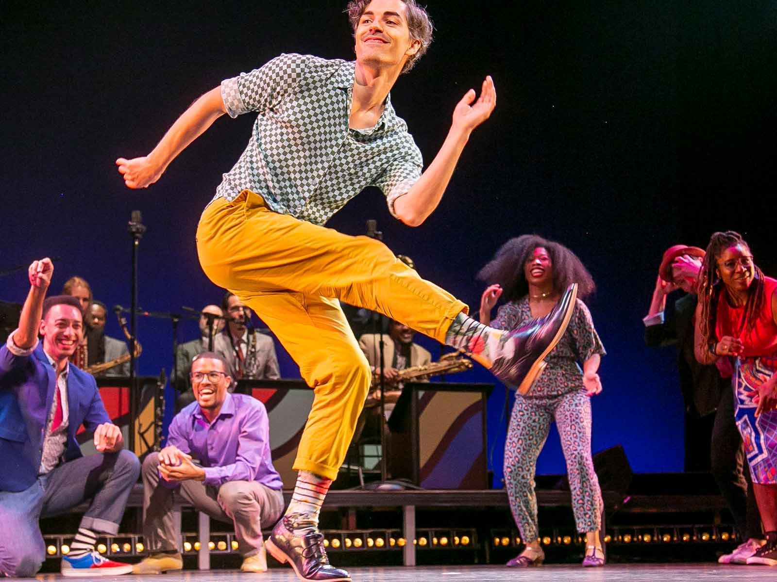 A Very SW!NG OUT Holiday: What to expect - 5