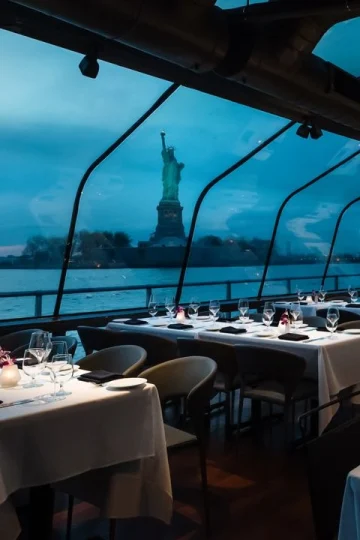 Bateaux New York Premier Dinner Cruise Tickets