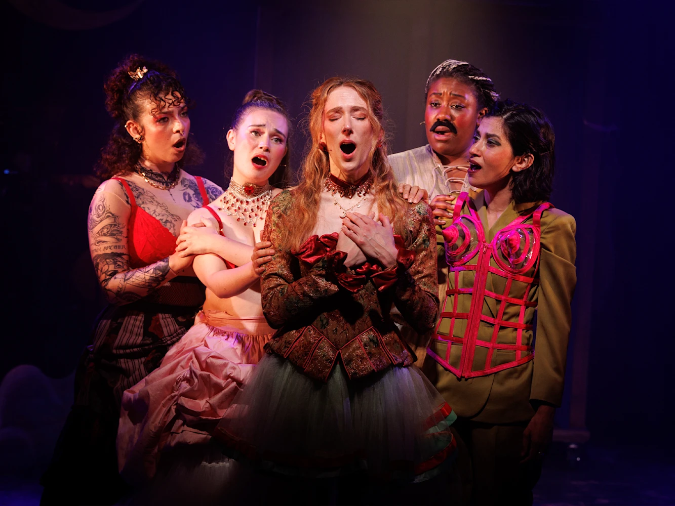 Head Over Heels: What to expect - 7