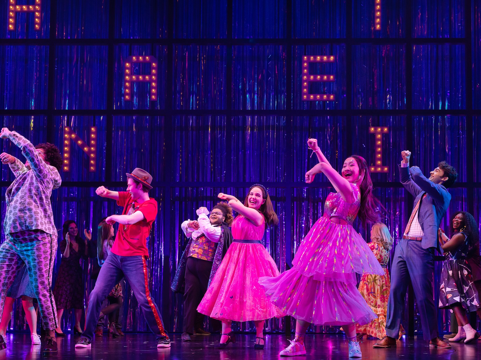 How to Dance in Ohio on Broadway: What to expect - 4