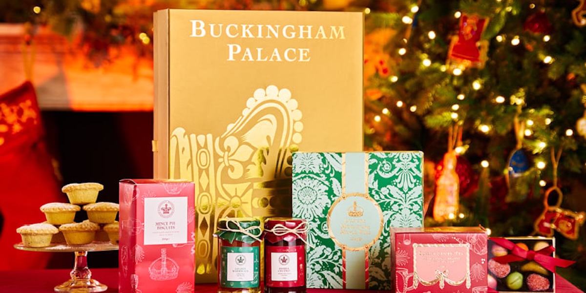 Buckingham Palace Christmas shop