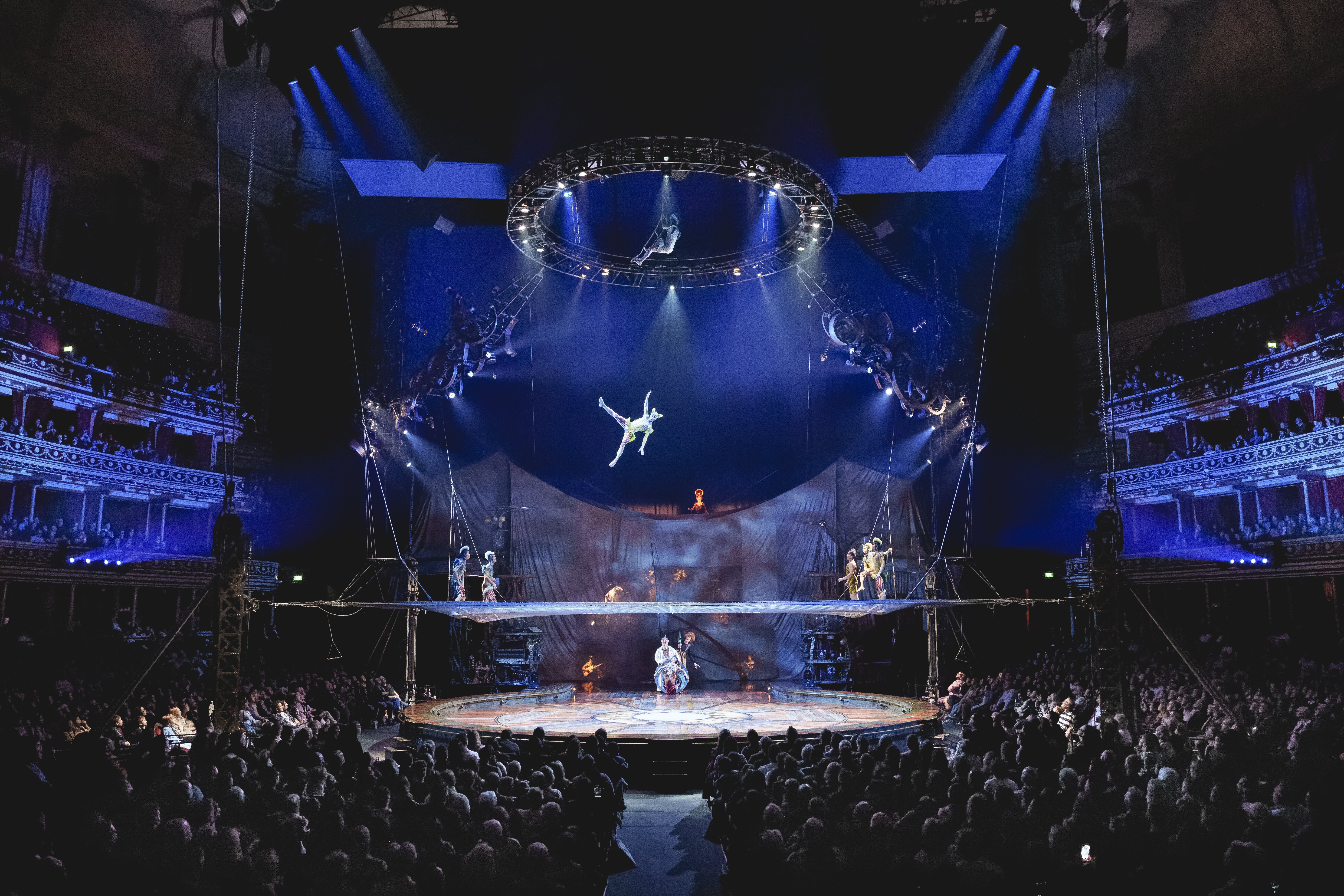 Cirque du Soleil - Kurios