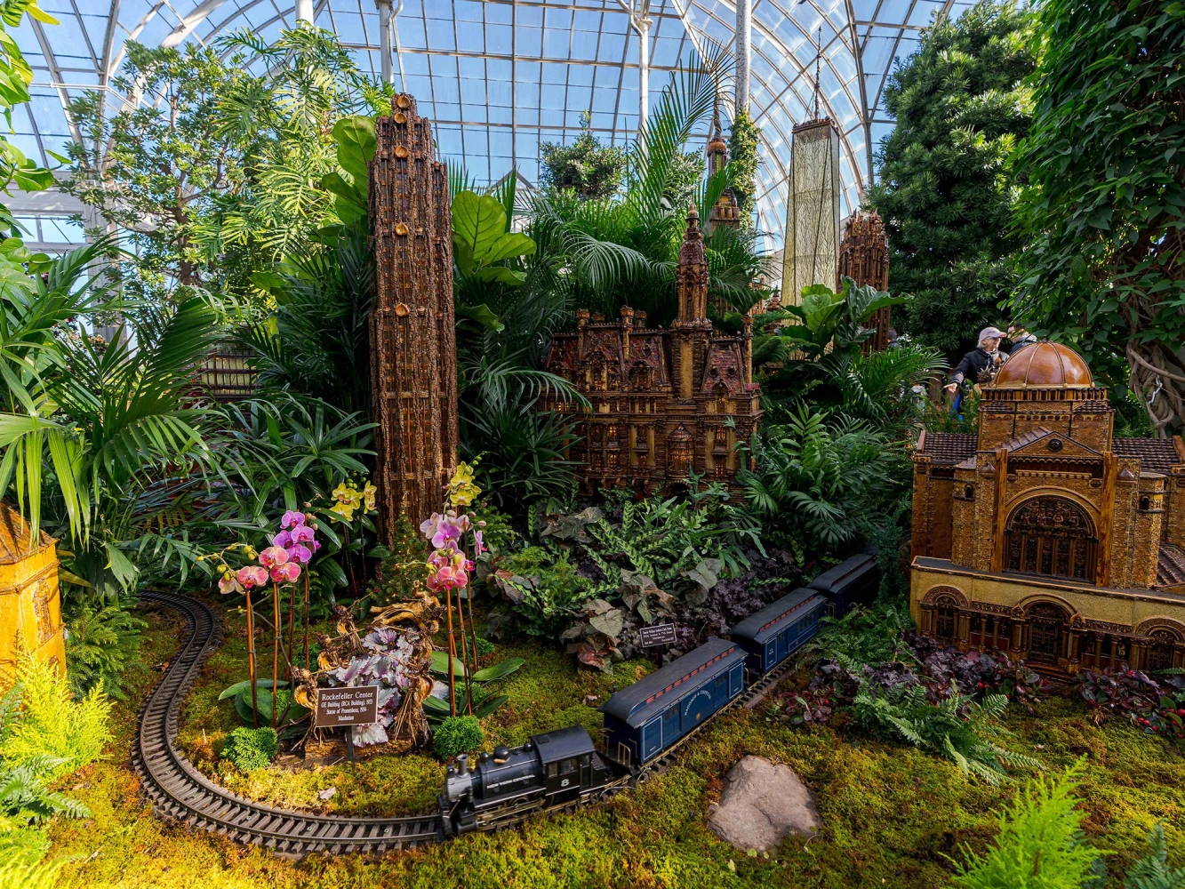 Holiday Train Show: What to expect - 1