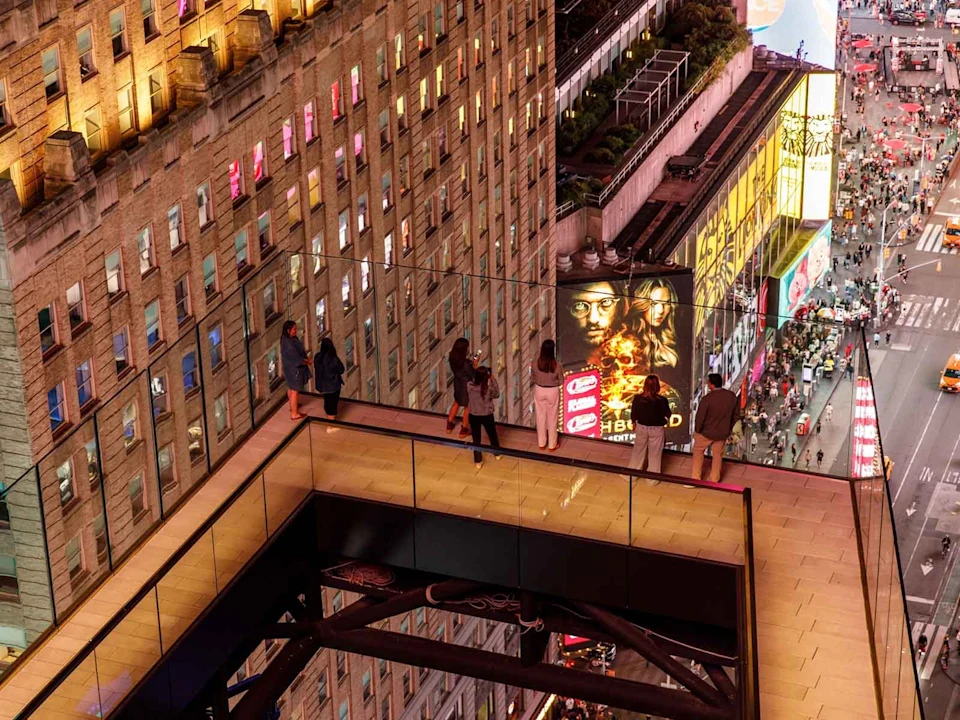 Times Square Skywalk: What to expect - 1