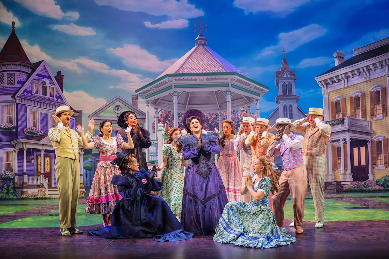 Schmigadoon!: What to expect - 6