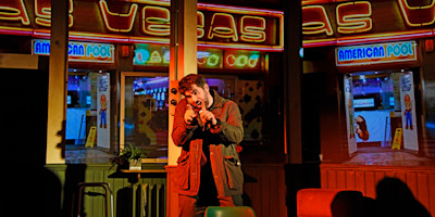 Photo credit: Simon Lipkin (Photo by Nobby Clark)