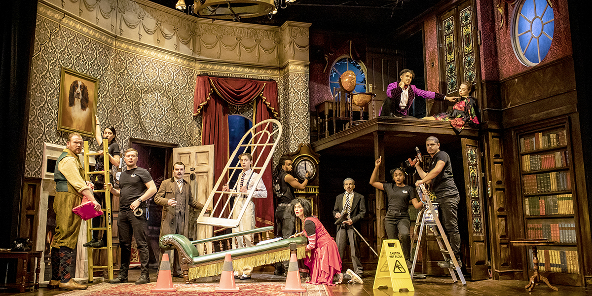 The Play That Goes Wrong - 1200 - London Theatre - 040322